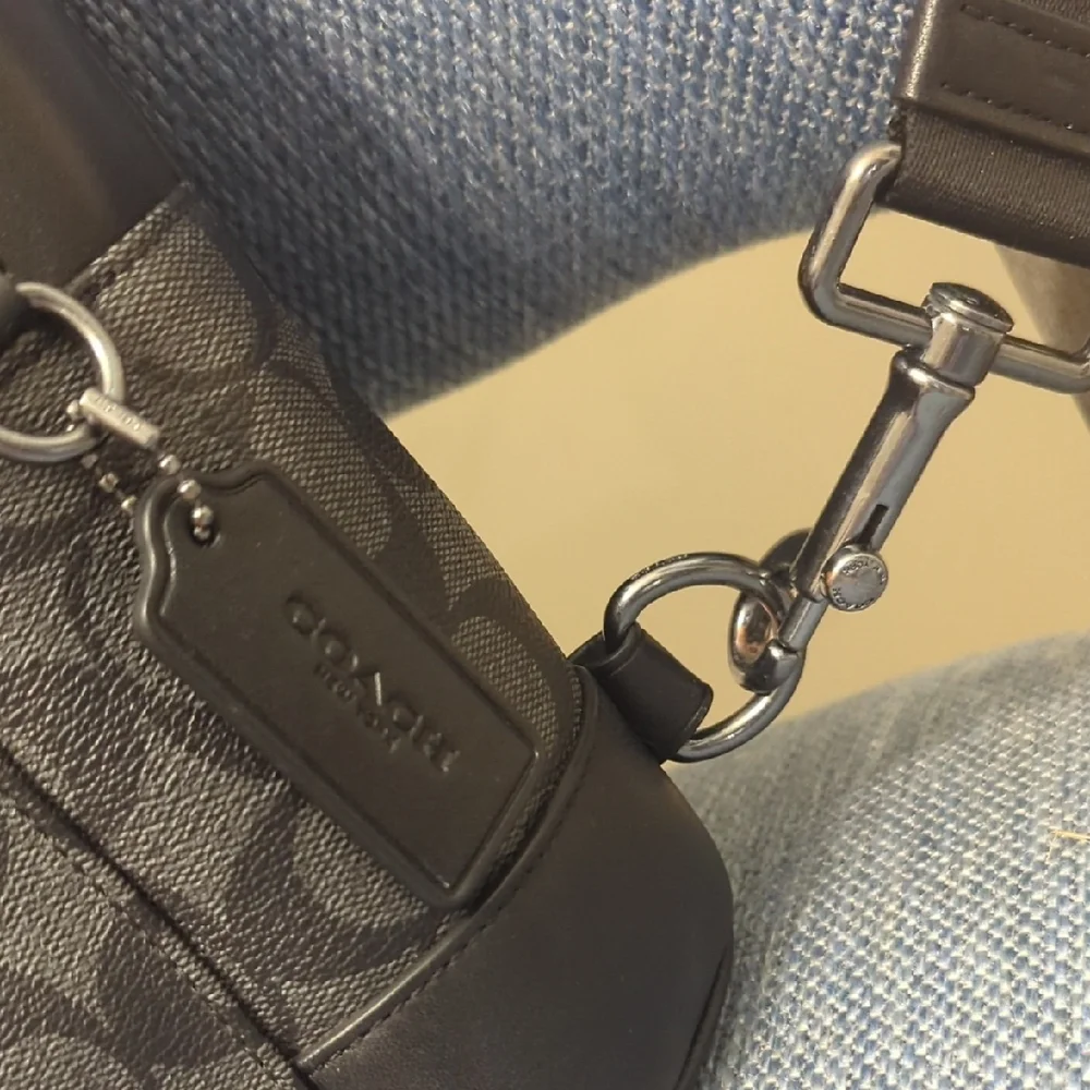 Men's Black and Blue Sling Bag - Picture 4 of 8